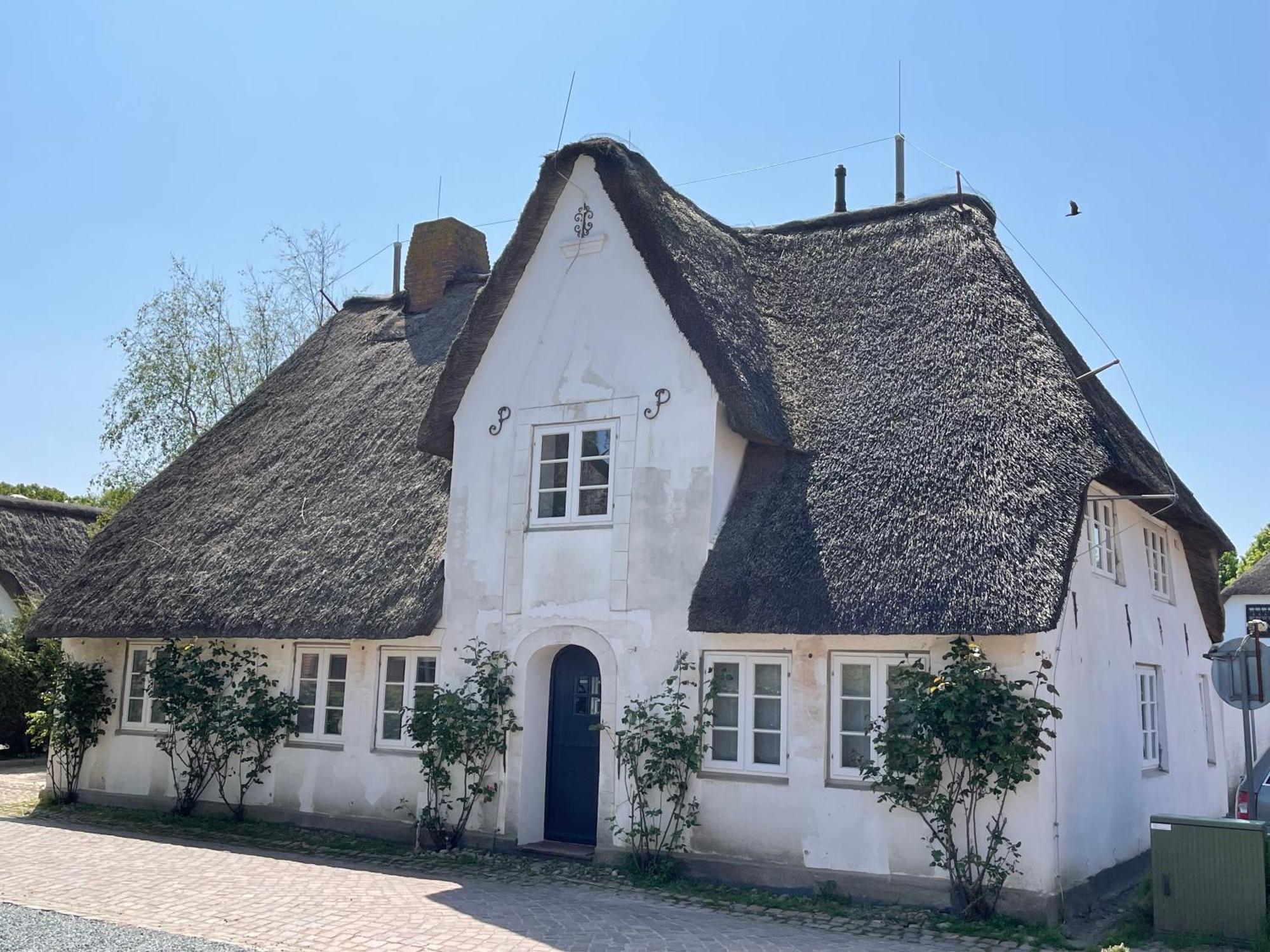 Kapitaenshaus Von 1712 - Neu Saniert Apartment *